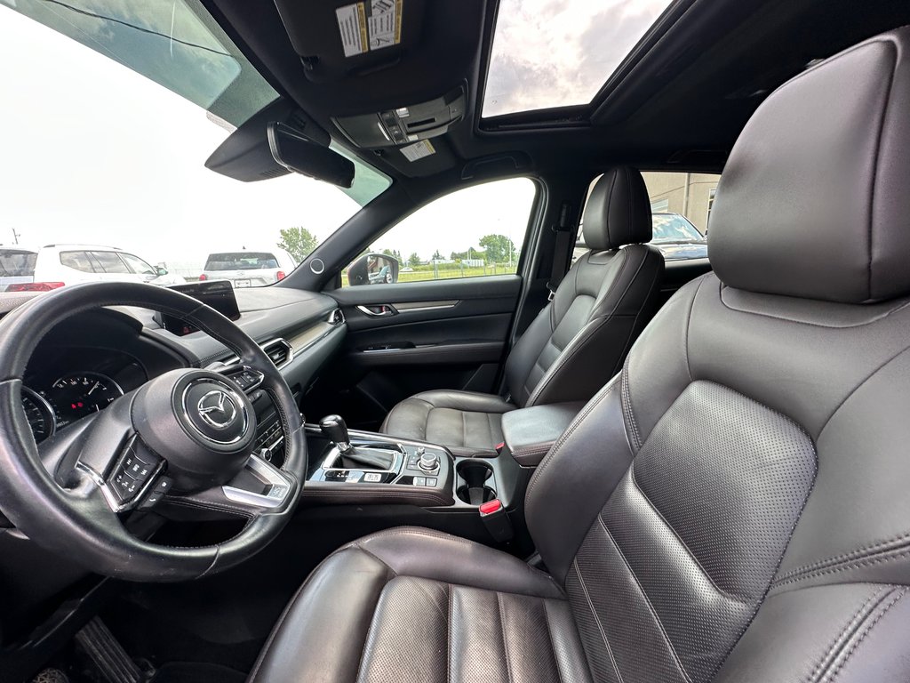2019 Mazda CX-5 Signature CUIR NAVIGATION TOIT OUVRANT AWD in St-Jean-Sur-Richelieu, Quebec - 9 - w1024h768px