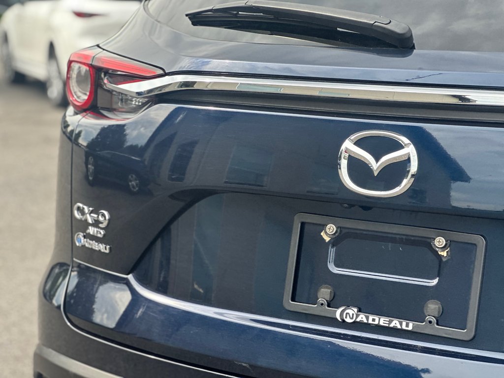 2023 Mazda CX-9 GS-L AWD CUIR TOIT SEULEMENT 050882 KM in St-Jean-Sur-Richelieu, Quebec - 10 - w1024h768px