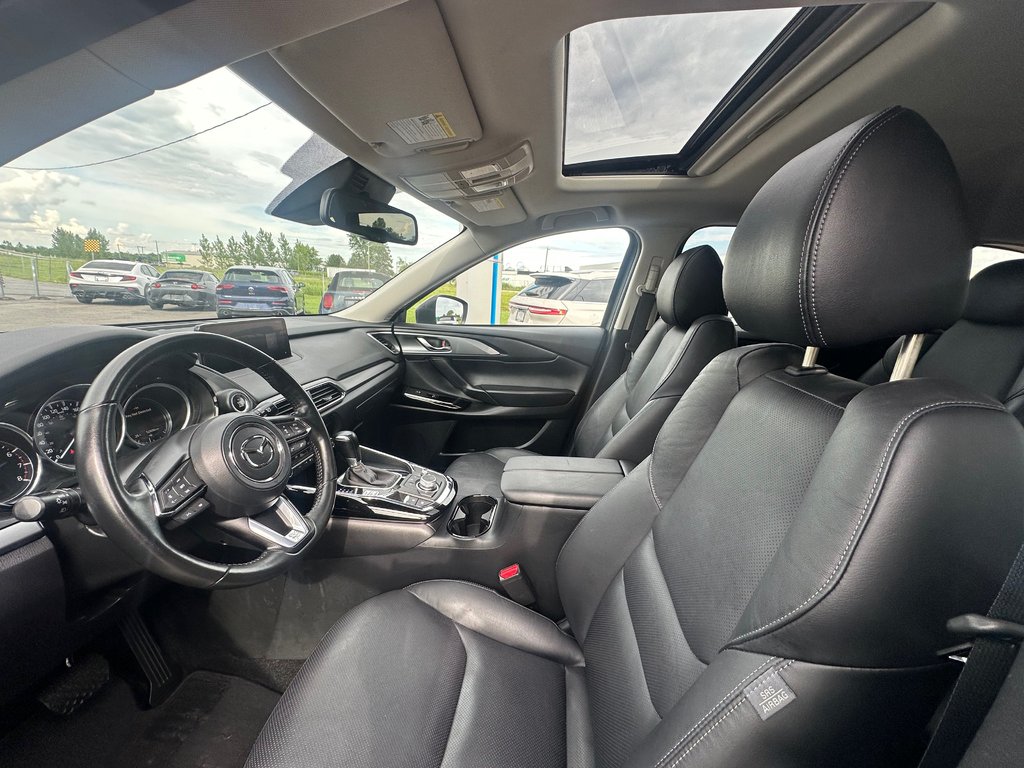 2023 Mazda CX-9 GS-L AWD CUIR TOIT SEULEMENT 050882 KM in St-Jean-Sur-Richelieu, Quebec - 12 - w1024h768px