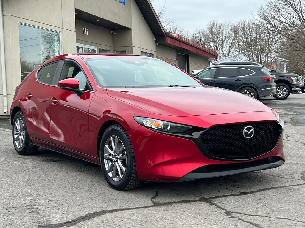 2019 Mazda 3 Sport GS ANGLES MORTS CAMERA SIEGES CHAUFFANTS in St-Jean-Sur-Richelieu, Quebec - 1 - w1024h768px