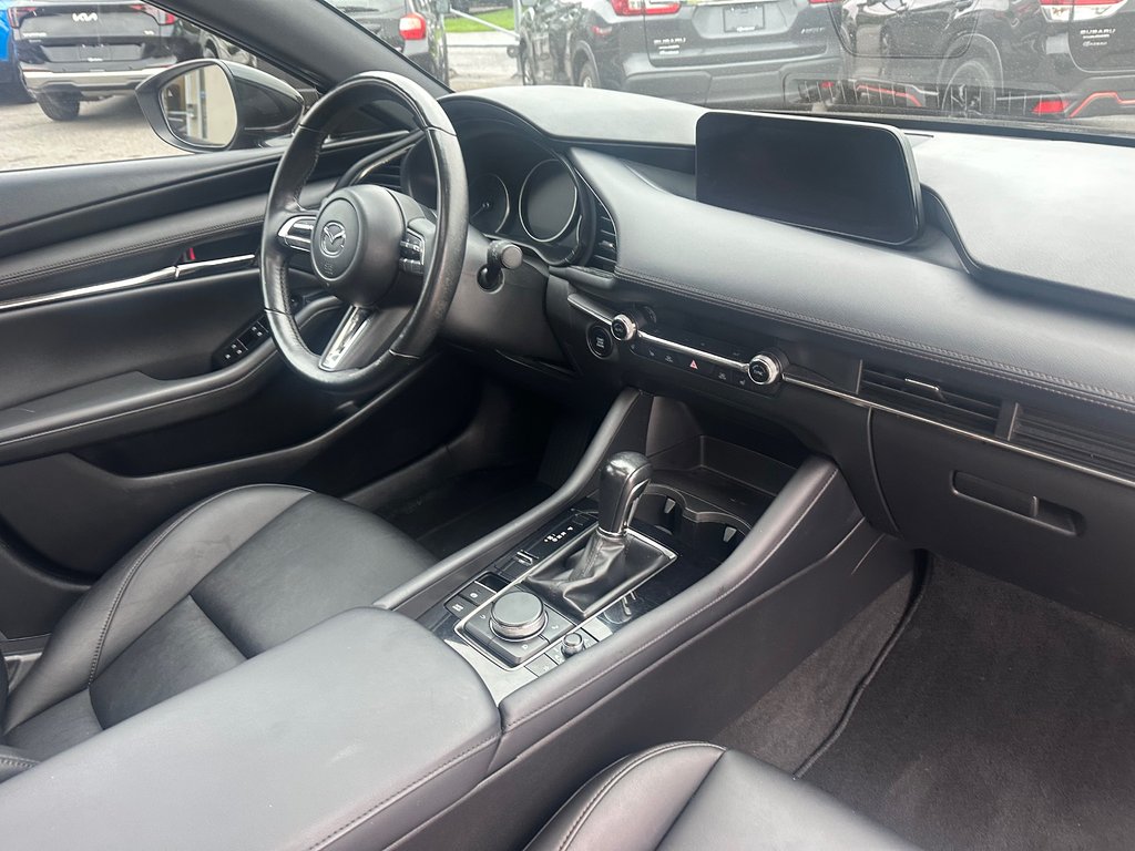2022 Mazda 3 Sport GS-L CUIR AWD SEULEMENT 061634 KM in St-Jean-Sur-Richelieu, Quebec - 13 - w1024h768px