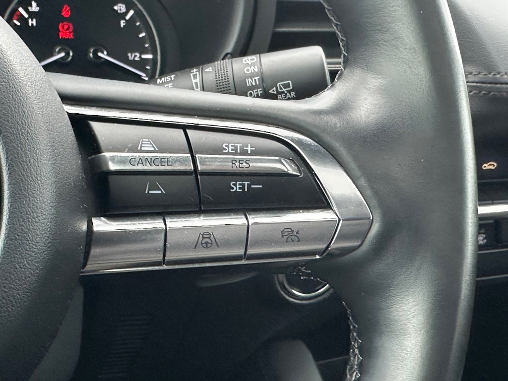 Mazda 3 Sport GT AWD CUIR TOIT OUVRANT SEULEMENT 027437 KM 2023 à St-Jean-Sur-Richelieu, Québec - 22 - w1024h768px