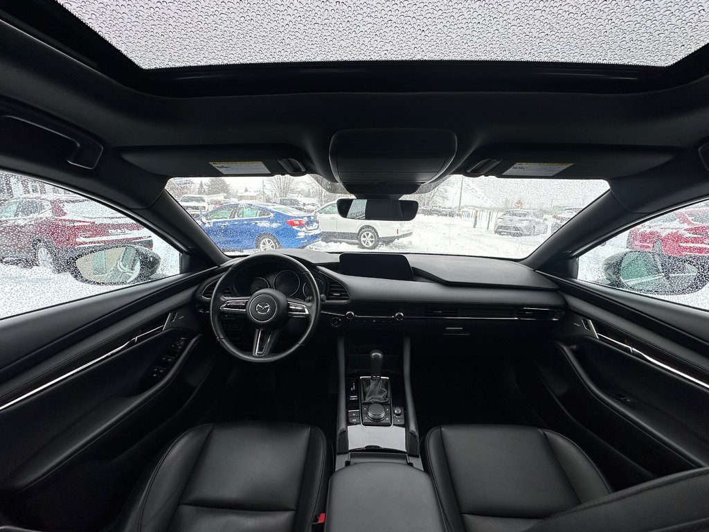 Mazda 3 Sport GT AWD CUIR TOIT OUVRANT SEULEMENT 027437 KM 2023 à St-Jean-Sur-Richelieu, Québec - 11 - w1024h768px