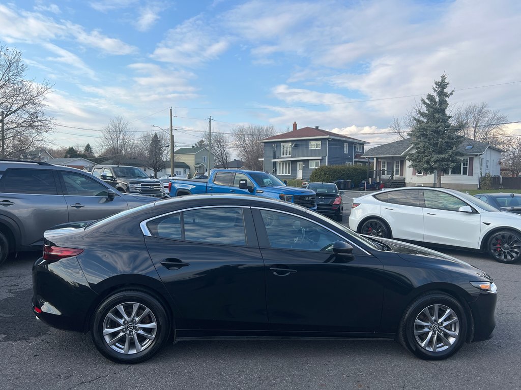 2021 Mazda 3 GS AWD CRUISE ADAPT SIEGES CHAUFFANTS in St-Jean-Sur-Richelieu, Quebec - 10 - w1024h768px