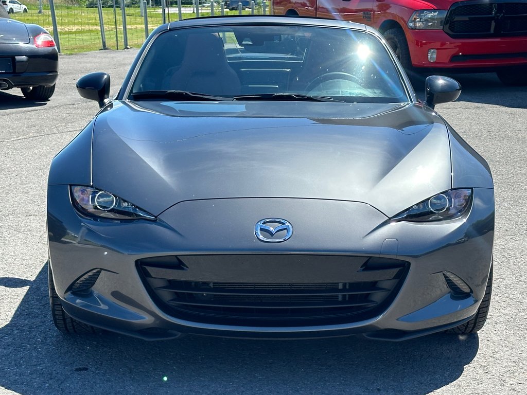 Mazda MX-5 GT CONVERTIBLE CUIR SEULEMENT 030101 KM 2017 à St-Jean-Sur-Richelieu, Québec - 9 - w1024h768px