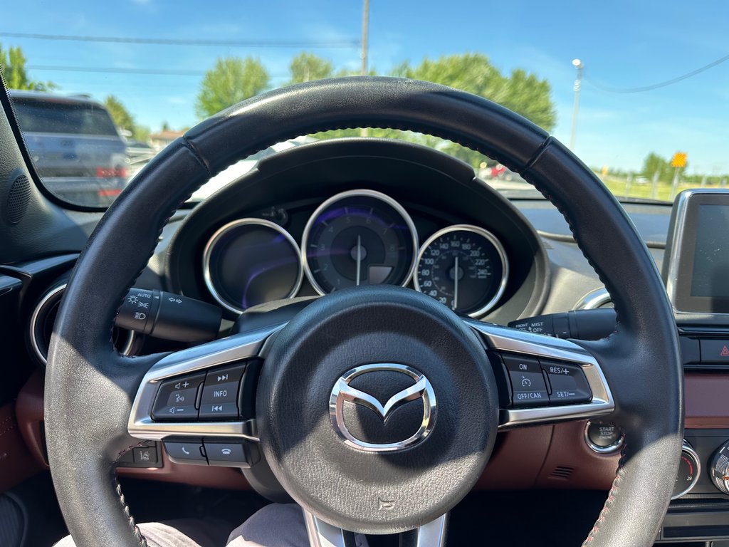 Mazda MX-5 GT CONVERTIBLE CUIR SEULEMENT 030101 KM 2017 à St-Jean-Sur-Richelieu, Québec - 21 - w1024h768px