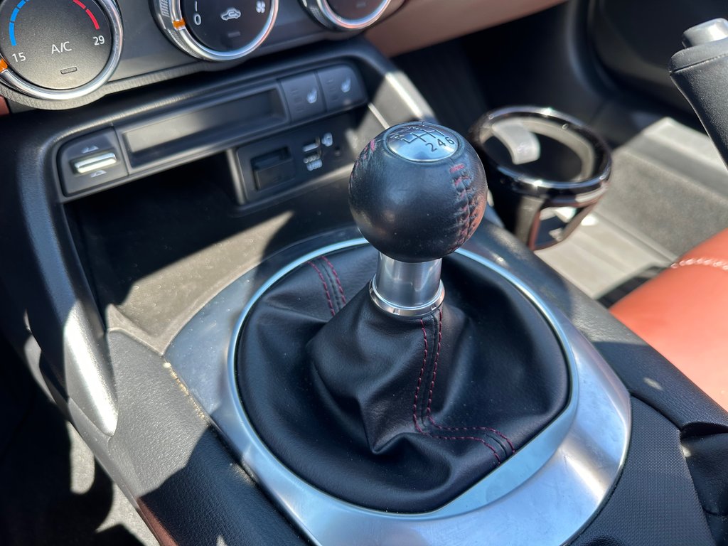 Mazda MX-5 GT CONVERTIBLE CUIR SEULEMENT 030101 KM 2017 à St-Jean-Sur-Richelieu, Québec - 23 - w1024h768px