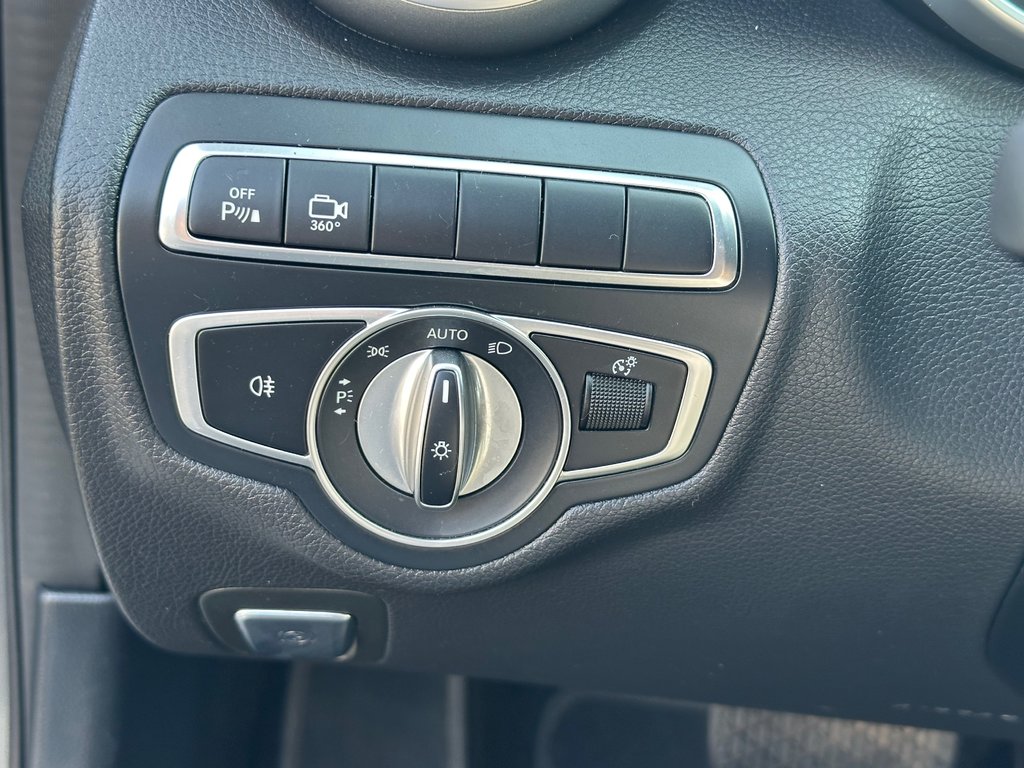 2018 Mercedes-Benz C-Class C 300 PREMIUM 4 MATIC CUIR NAVIGATION TOIT PANO in St-Jean-Sur-Richelieu, Quebec - 21 - w1024h768px