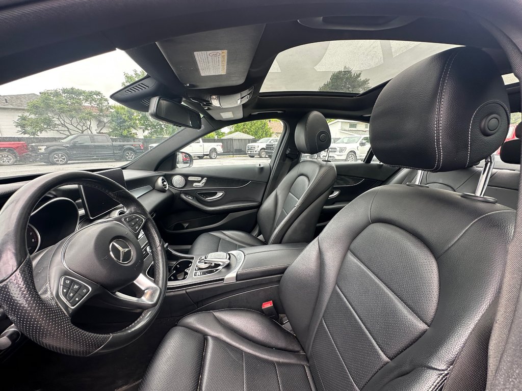 Mercedes-Benz C-Class C 300 PREMIUM 4 MATIC CUIR NAVIGATION TOIT PANO 2018 à St-Jean-Sur-Richelieu, Québec - 8 - w1024h768px