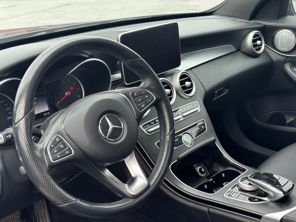 Mercedes-Benz C-Class C 300 PREMIUM 4 MATIC CUIR NAVIGATION TOIT PANO 2018 à St-Jean-Sur-Richelieu, Québec - 4 - w1024h768px