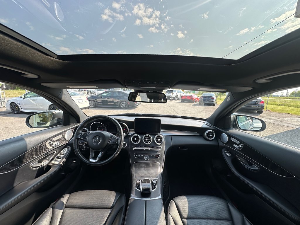 2018 Mercedes-Benz C-Class C 300 PREMIUM 4 MATIC CUIR NAVIGATION TOIT PANO in St-Jean-Sur-Richelieu, Quebec - 13 - w1024h768px