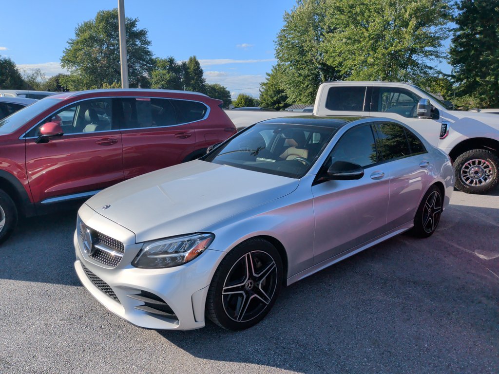 2019 Mercedes-Benz C-Class C 300 CUIR AWD in St-Jean-Sur-Richelieu, Quebec - 1 - w1024h768px