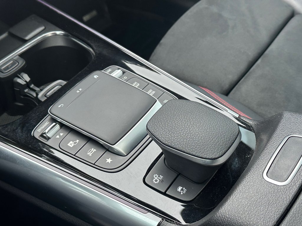 2021 Mercedes-Benz GLA AMG GLA 35 AWD SEULEMENT 063371 KM in St-Jean-Sur-Richelieu, Quebec - 21 - w1024h768px