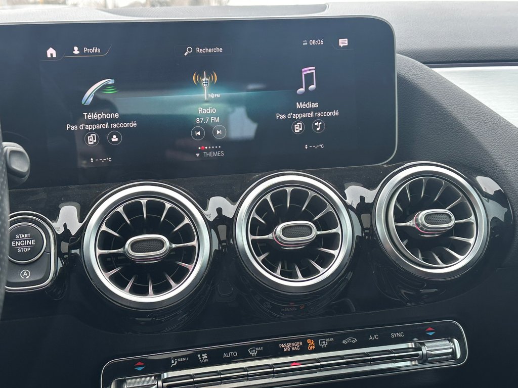 2021 Mercedes-Benz GLA AMG GLA 35 AWD SEULEMENT 063371 KM in St-Jean-Sur-Richelieu, Quebec - 20 - w1024h768px