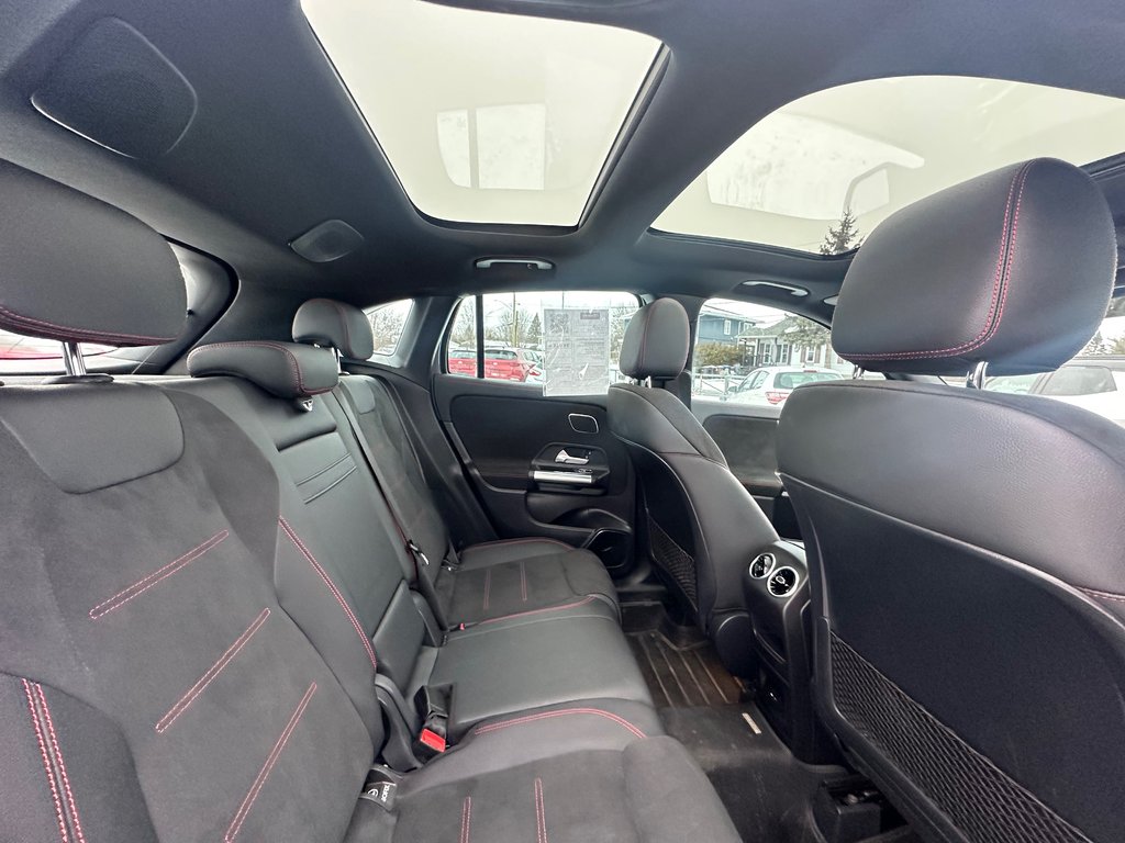 2021 Mercedes-Benz GLA AMG GLA 35 AWD SEULEMENT 063371 KM in St-Jean-Sur-Richelieu, Quebec - 14 - w1024h768px