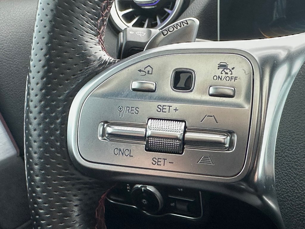 2021 Mercedes-Benz GLA AMG GLA 35 AWD SEULEMENT 063371 KM in St-Jean-Sur-Richelieu, Quebec - 22 - w1024h768px