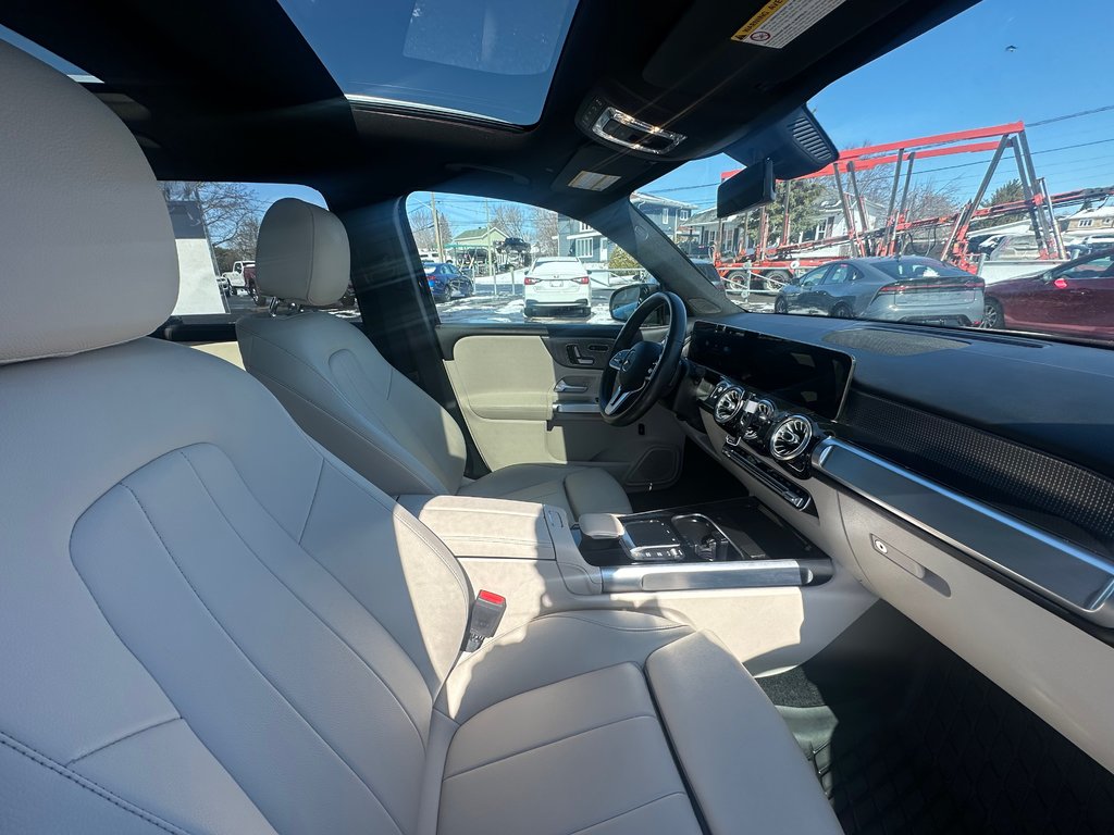 2021 Mercedes-Benz GLB 250 4MATIC CUIR NAVIGATION TOIT OUVRANT in St-Jean-Sur-Richelieu, Quebec - 12 - w1024h768px