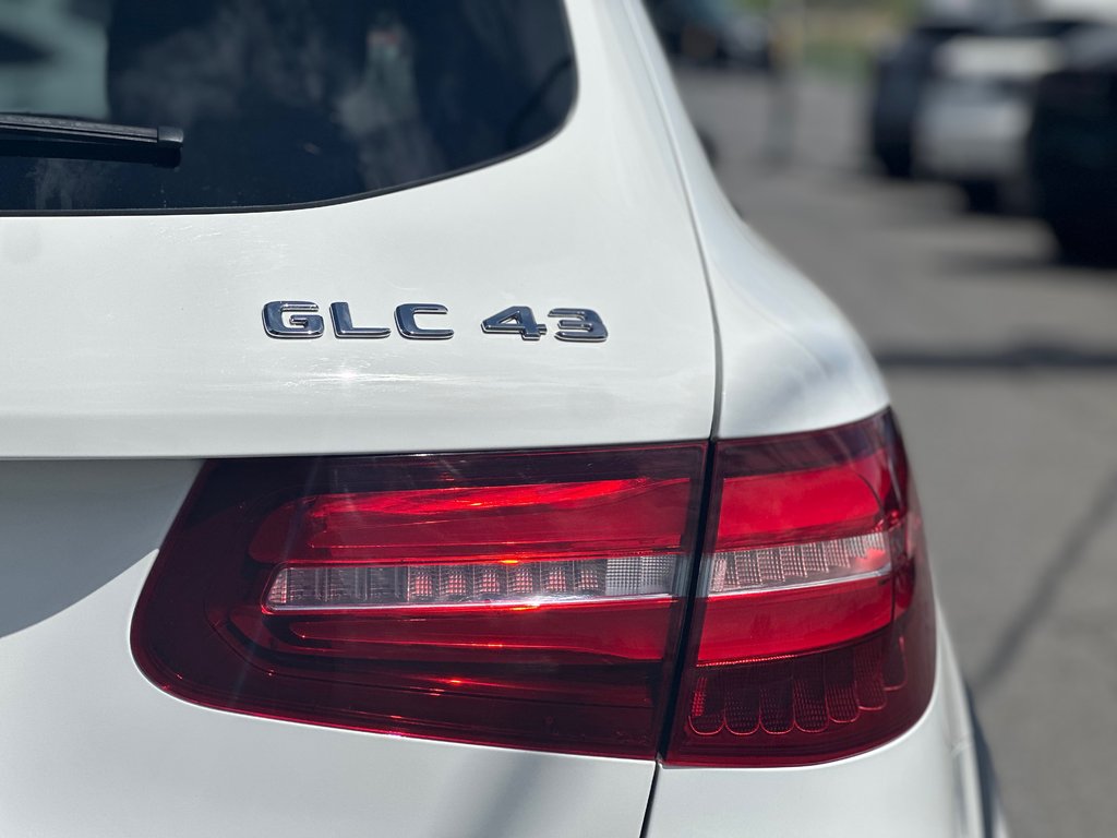 2019 Mercedes-Benz GLC 43 AMG PREMIUM AWD SEULEMENT 076331 KM in St-Jean-Sur-Richelieu, Quebec - 11 - w1024h768px