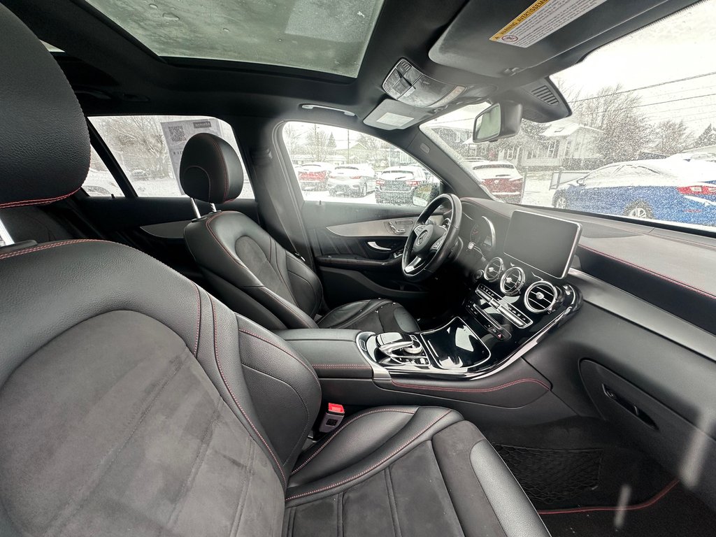 2019 Mercedes-Benz GLC AMG PREMIUM GLC 43 CAMERA 360 SEULEMENT 076331 KM in St-Jean-Sur-Richelieu, Quebec - 11 - w1024h768px