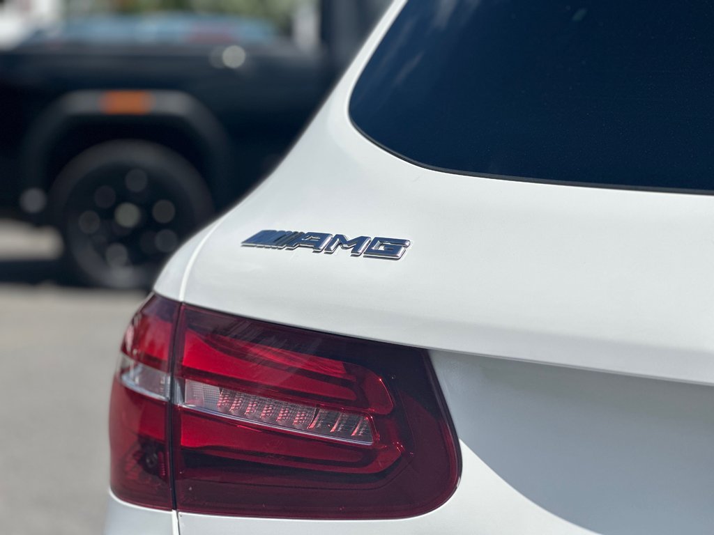 2019 Mercedes-Benz GLC 43 AMG PREMIUM AWD SEULEMENT 076331 KM in St-Jean-Sur-Richelieu, Quebec - 12 - w1024h768px