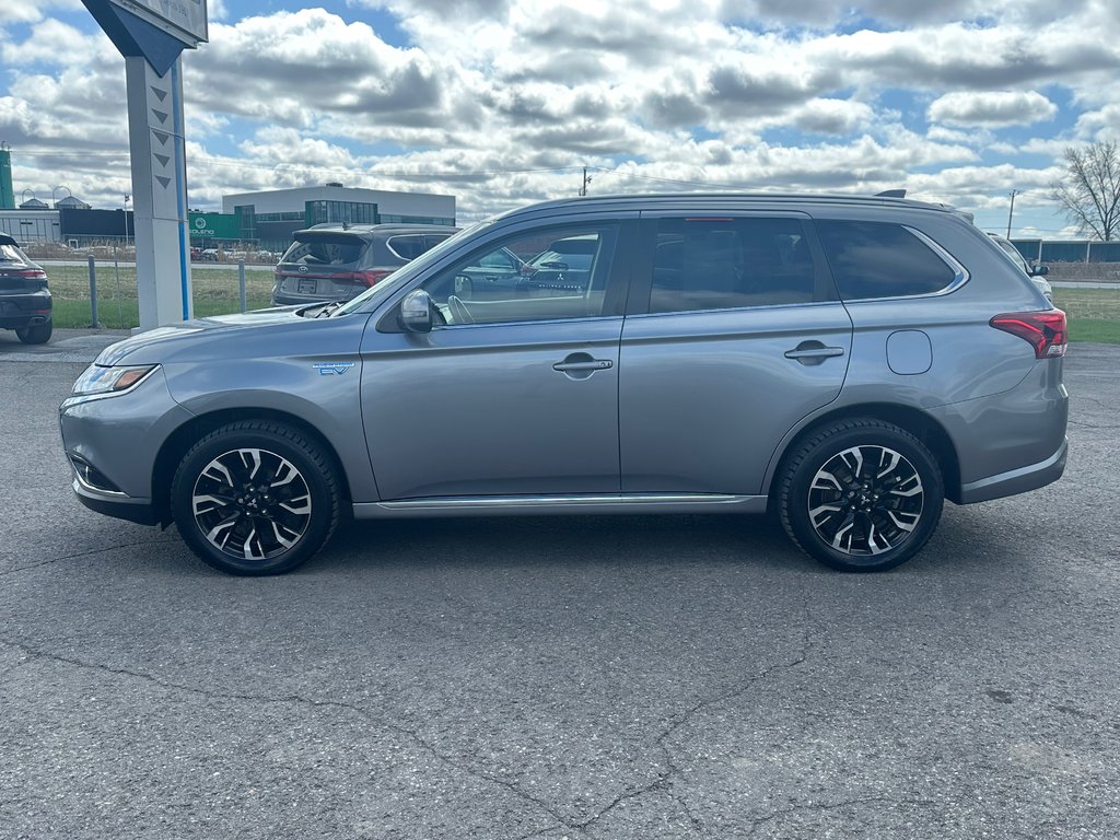 2018 Mitsubishi OUTLANDER PHEV SE TOURING AWD CUIR TOIT OUVRANT in St-Jean-Sur-Richelieu, Quebec - 8 - w1024h768px