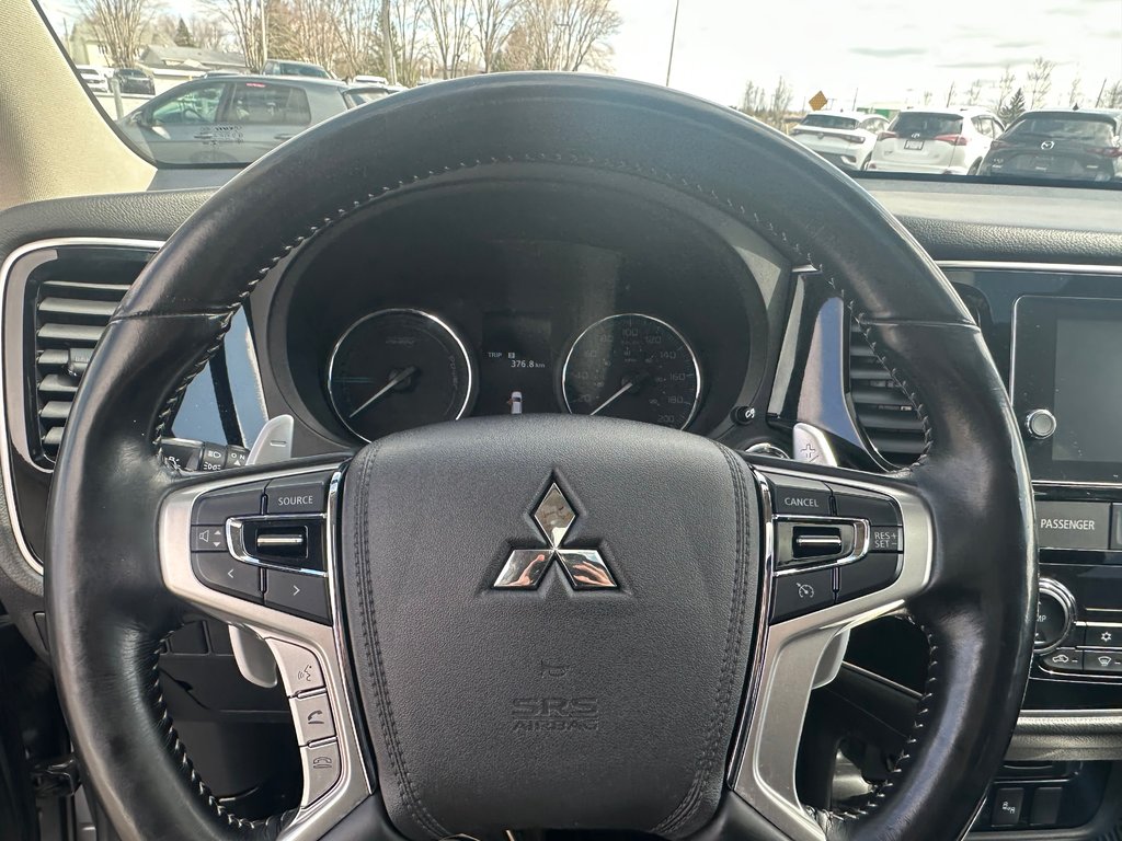 2018 Mitsubishi OUTLANDER PHEV SE TOURING AWD CUIR TOIT OUVRANT in St-Jean-Sur-Richelieu, Quebec - 19 - w1024h768px