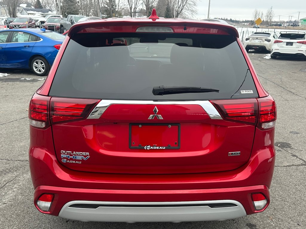 2020 Mitsubishi OUTLANDER PHEV GT AWD Seulement 041652km TOIT CUIR in St-Jean-Sur-Richelieu, Quebec - 6 - w1024h768px