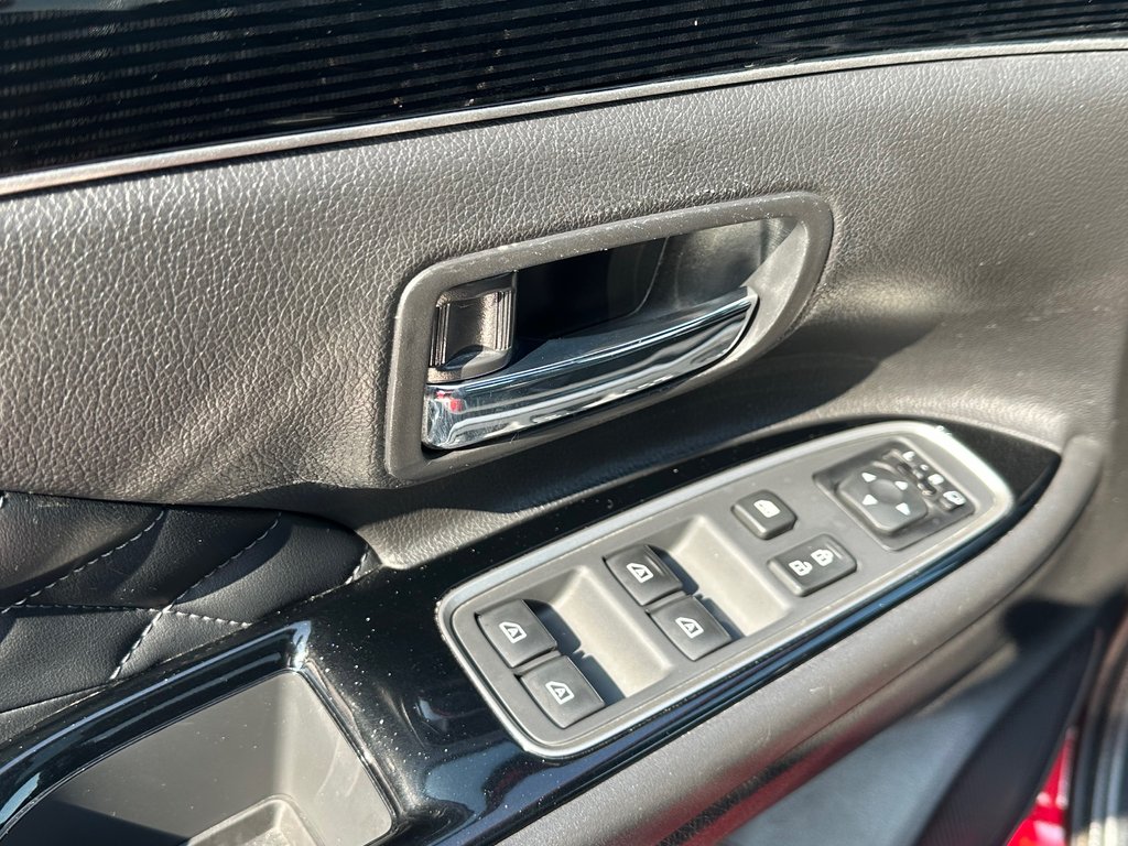 Mitsubishi OUTLANDER PHEV GT AWD Seulement 041652km TOIT CUIR 2020 à St-Jean-Sur-Richelieu, Québec - 21 - w1024h768px