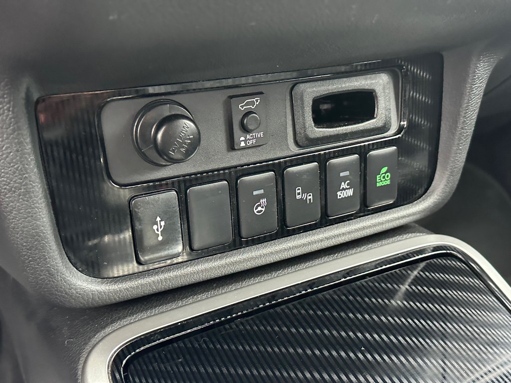 2020 Mitsubishi OUTLANDER PHEV GT AWD Seulement 041652km TOIT CUIR in St-Jean-Sur-Richelieu, Quebec - 22 - w1024h768px