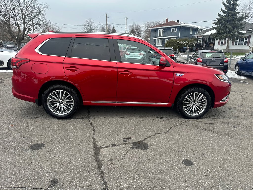 2020 Mitsubishi OUTLANDER PHEV GT AWD Seulement 041652km TOIT CUIR in St-Jean-Sur-Richelieu, Quebec - 8 - w1024h768px