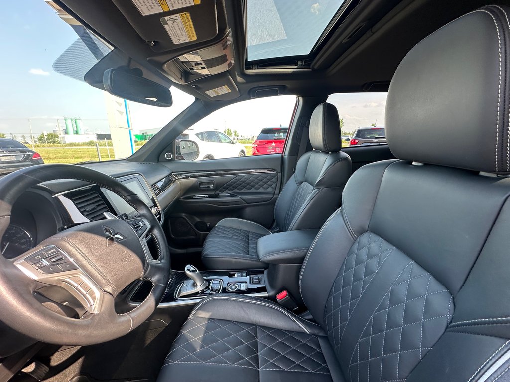 Mitsubishi OUTLANDER PHEV GT AWD Seulement 041652km TOIT CUIR 2020 à St-Jean-Sur-Richelieu, Québec - 19 - w1024h768px