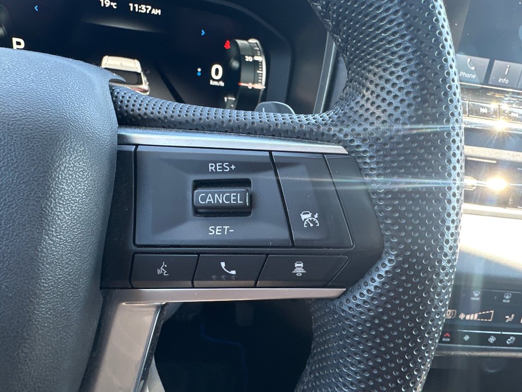 Mitsubishi OUTLANDER PHEV SE AWD CUIR TOIT PANORAMIQUE 2023 à St-Jean-Sur-Richelieu, Québec - 16 - w1024h768px