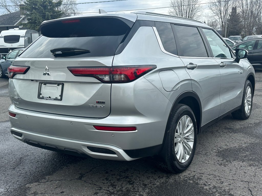 2024 Mitsubishi Outlander Plug-In Hybrid CUIR NAVIGATION TOIT PANORAMIQUE AWD in St-Jean-Sur-Richelieu, Quebec - 10 - w1024h768px