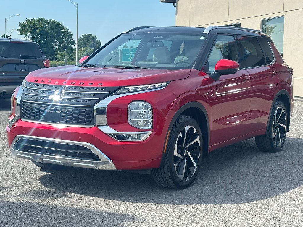 Mitsubishi Outlander GT S-AWC NAVI TOIT PANO ANGLES MORT 2023 à St-Jean-Sur-Richelieu, Québec - 4 - w1024h768px