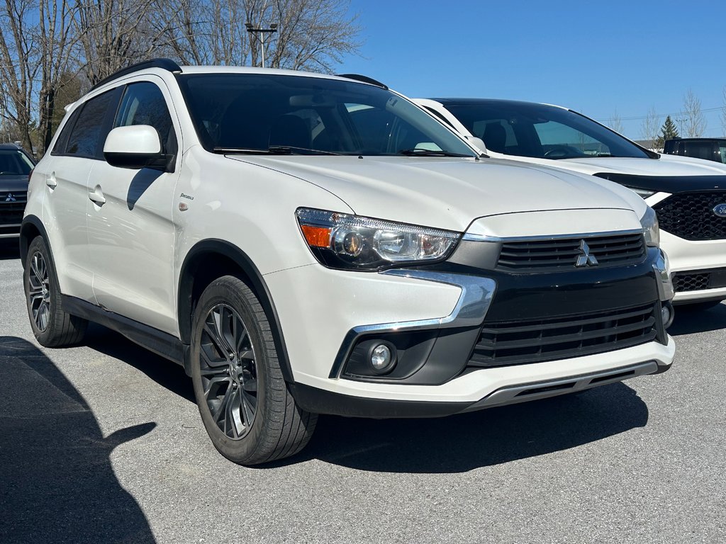 2017 Mitsubishi RVR SE LIMITED AWD SIEGES CHAUFFANTS in St-Jean-Sur-Richelieu, Quebec - 8 - w1024h768px