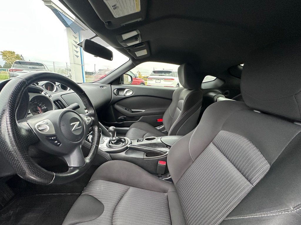 2018 Nissan 370Z Coupe SEULEMENT 049191 KM in St-Jean-Sur-Richelieu, Quebec - 14 - w1024h768px