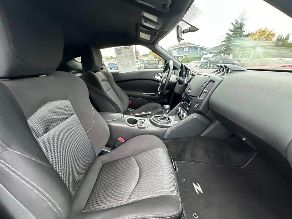 2018 Nissan 370Z Coupe SEULEMENT 049191 KM in St-Jean-Sur-Richelieu, Quebec - 11 - w1024h768px