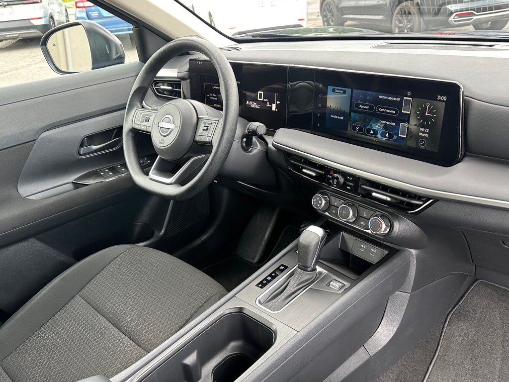 2025 Nissan Kicks SEULEMENT 015646 KM in St-Jean-Sur-Richelieu, Quebec - 3 - w1024h768px