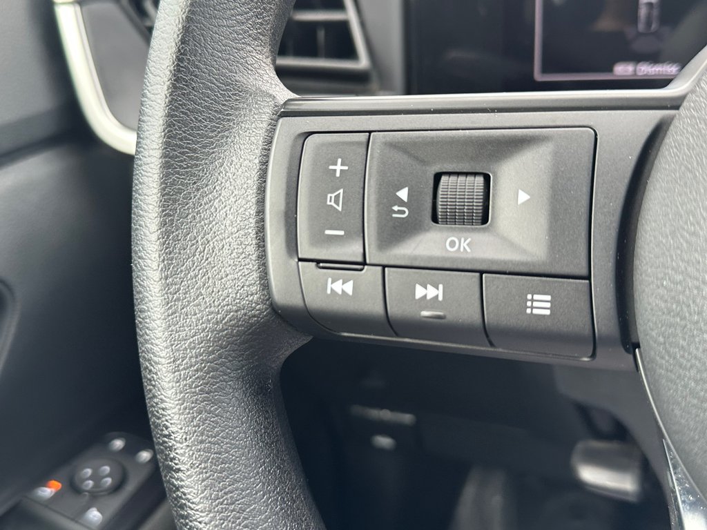 2025 Nissan Kicks SEULEMENT 015646 KM in St-Jean-Sur-Richelieu, Quebec - 21 - w1024h768px