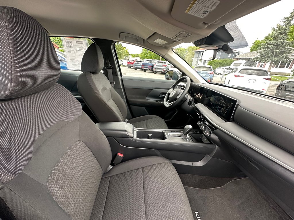 2025 Nissan Kicks SEULEMENT 015646 KM in St-Jean-Sur-Richelieu, Quebec - 12 - w1024h768px