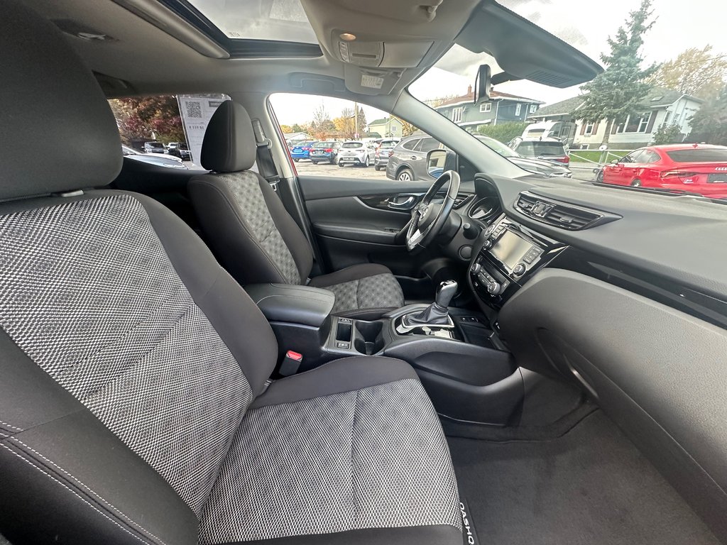 2021 Nissan Qashqai SV AWD TOIT OUVRANT CRUISE ADAPTATIF in St-Jean-Sur-Richelieu, Quebec - 7 - w1024h768px