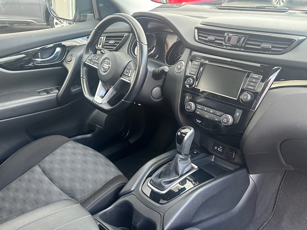 2021 Nissan Qashqai SV AWD TOIT OUVRANT CRUISE ADAPTATIF in St-Jean-Sur-Richelieu, Quebec - 3 - w1024h768px