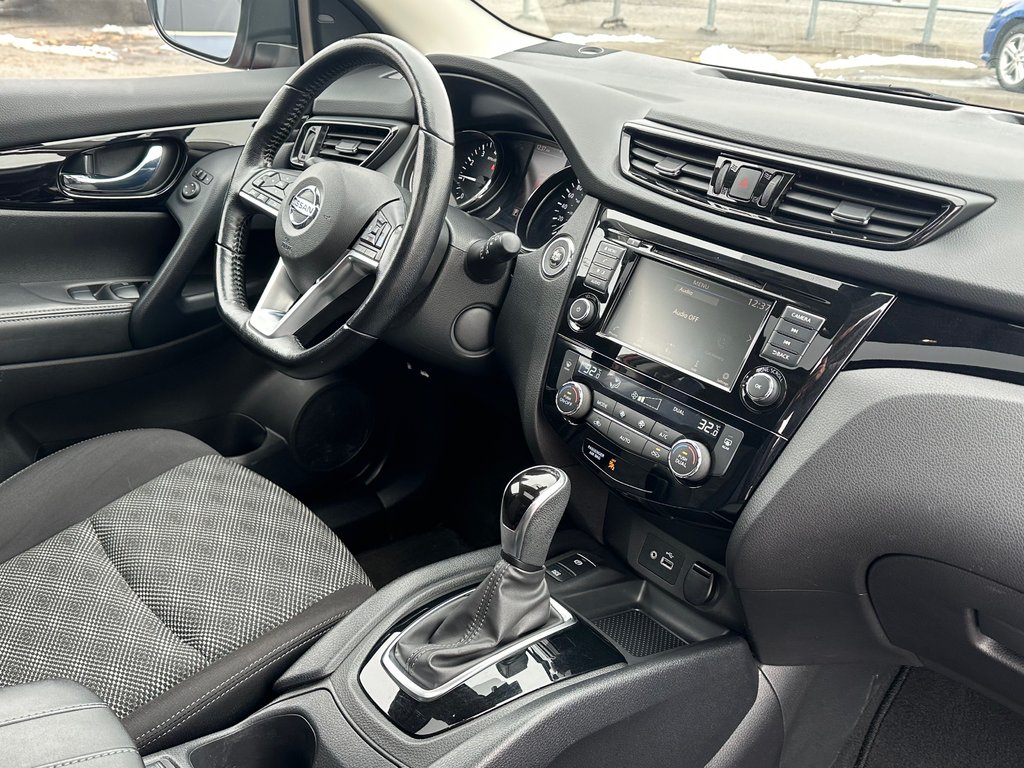 2021 Nissan Qashqai SV AWD TOIT OUVRANT CRUISE ADAPTATIF in St-Jean-Sur-Richelieu, Quebec - 3 - w1024h768px