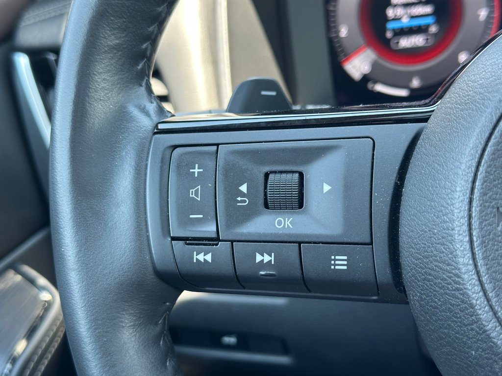 2023 Nissan Rogue Platinum AWD CUIR SEULEMENT 029926 KM in St-Jean-Sur-Richelieu, Quebec - 28 - w1024h768px