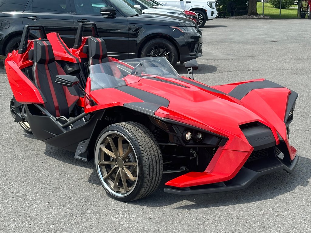 2016 Polaris Slingshot SEULEMENT 10602 KM in St-Jean-Sur-Richelieu, Quebec - 10 - w1024h768px