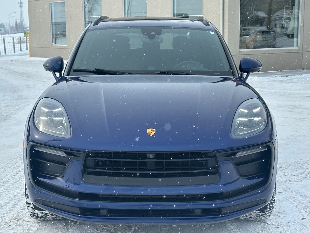 Porsche Macan AWD CUIR TOIT PANORAMIQUE 2023 à St-Jean-Sur-Richelieu, Québec - 7 - w1024h768px
