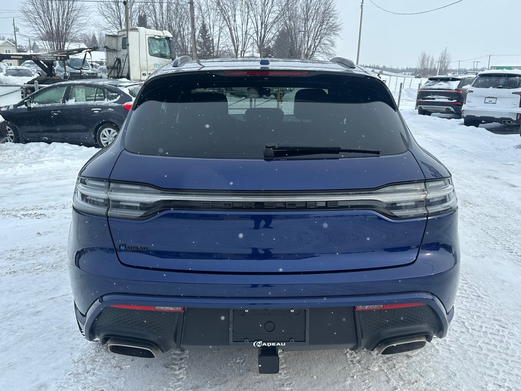 Porsche Macan AWD CUIR TOIT PANORAMIQUE 2023 à St-Jean-Sur-Richelieu, Québec - 8 - w1024h768px