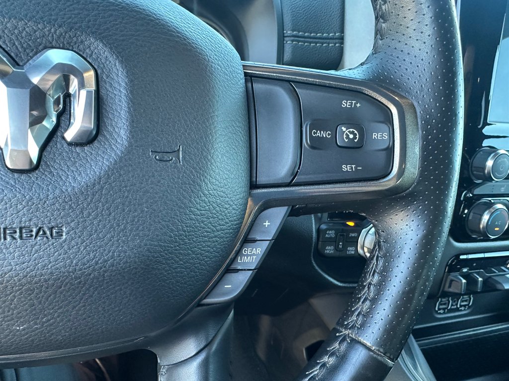 2020 Ram 1500 Sport 4X4 V8 CUIR NAVI SEULEMENT 068906 KM in St-Jean-Sur-Richelieu, Quebec - 22 - w1024h768px