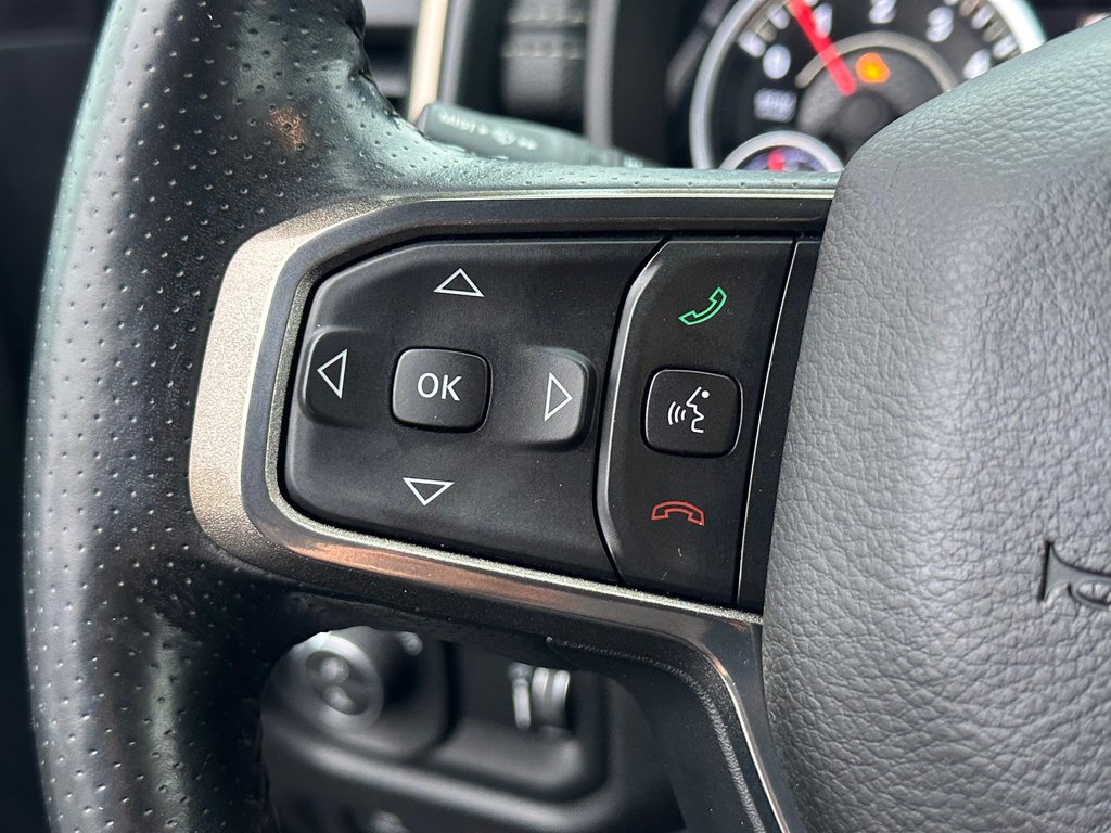 2020 Ram 1500 Sport 4X4 V8 CUIR NAVI SEULEMENT 068906 KM in St-Jean-Sur-Richelieu, Quebec - 22 - w1024h768px