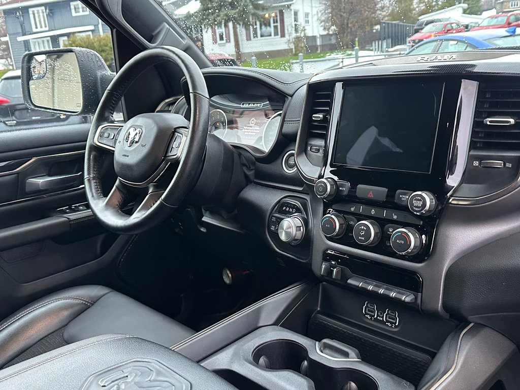 2020 Ram 1500 Sport 4X4 V8 CUIR NAVI SEULEMENT 068906 KM in St-Jean-Sur-Richelieu, Quebec - 3 - w1024h768px